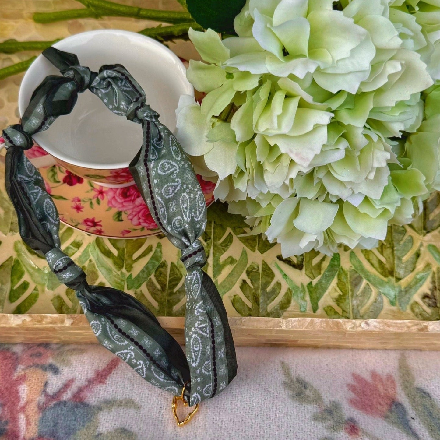 Green Open Heart Scarf Necklace
