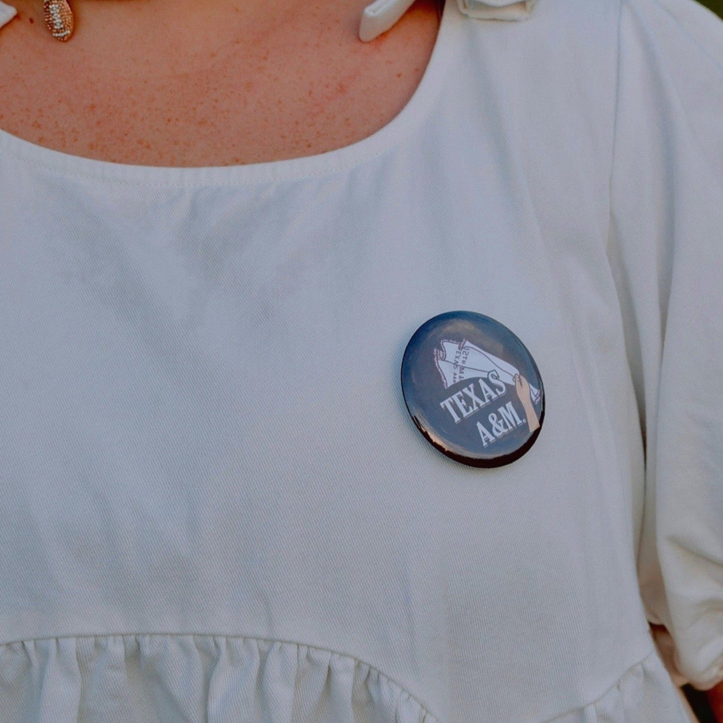 Rally Towel Button