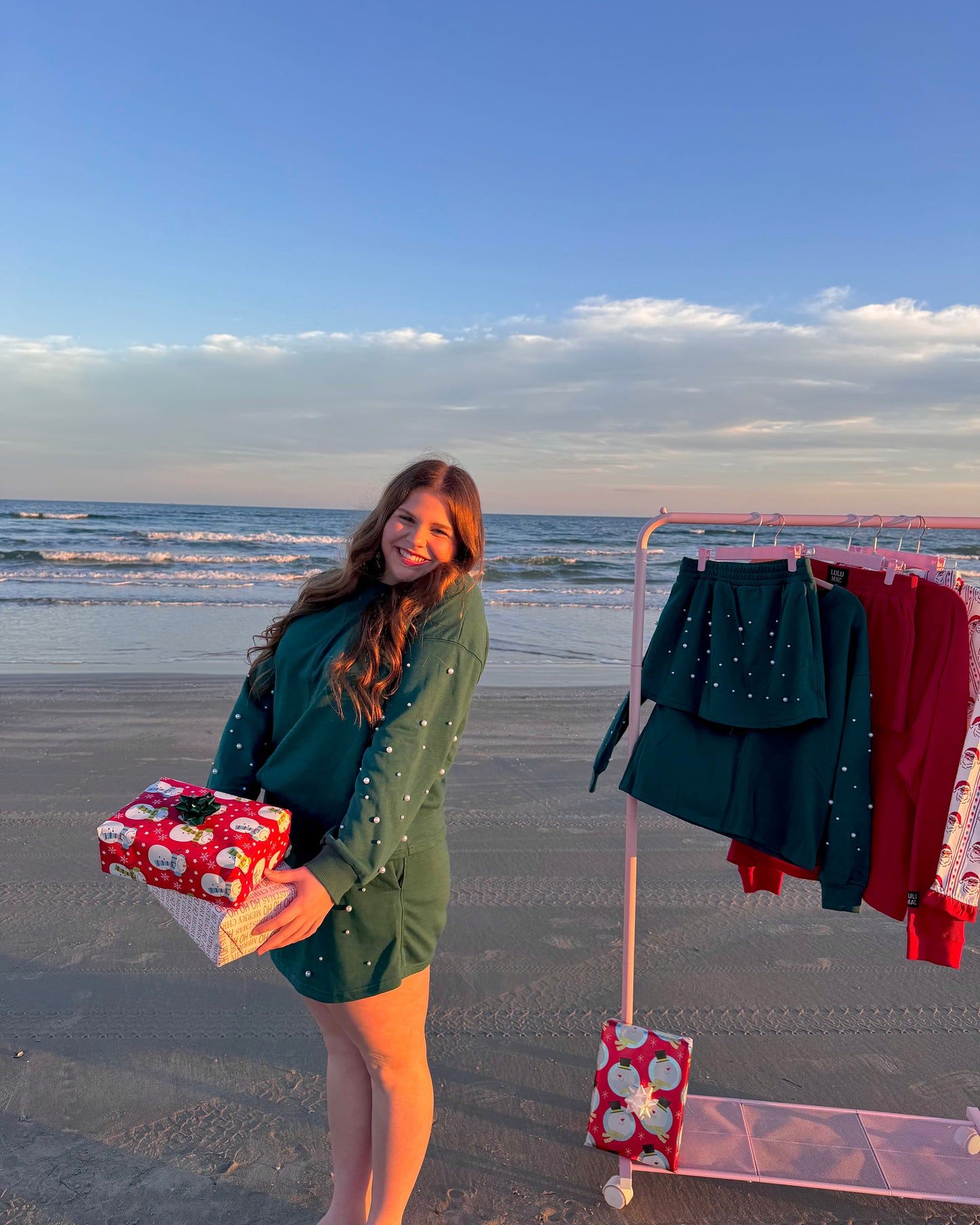 Mistletoe Pearl Lounge Set