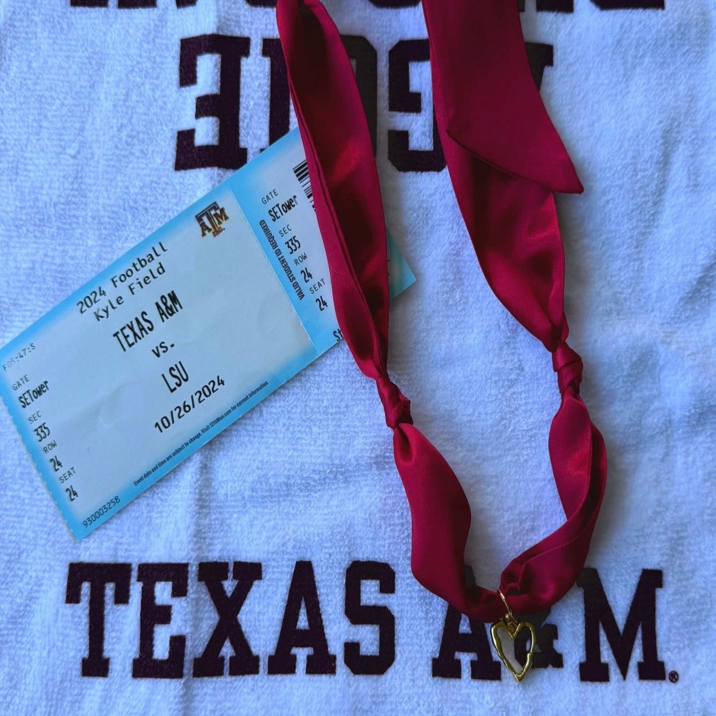 Maroon Open Heart Scarf Necklace